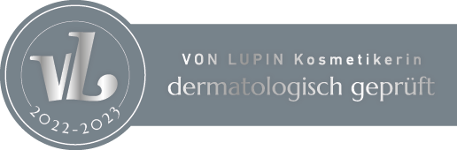 VON LUPIN Kosmetikerin – dermatologisch geprüft